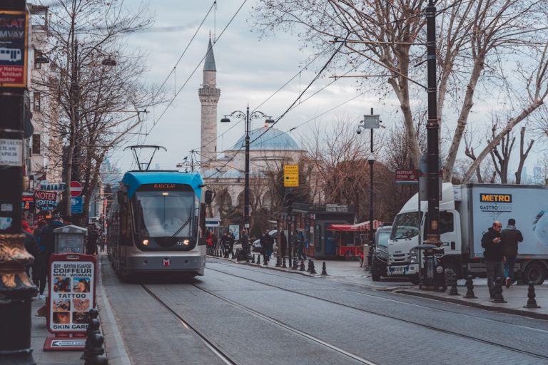 Kent içi raylı sistem